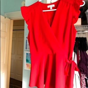 Red tie peplum shirt